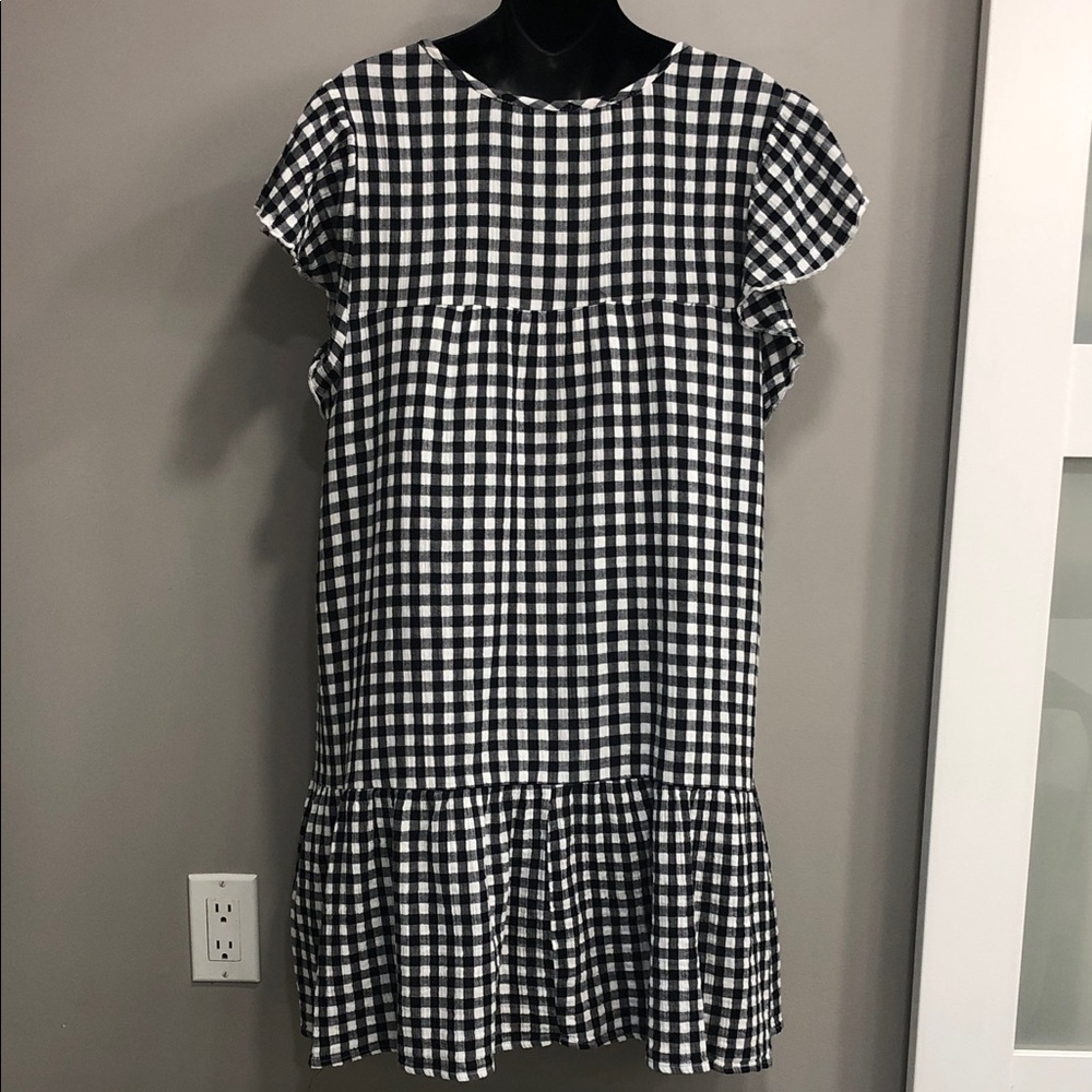 Denver Hayes Black and White Gingham Tie-Neck Ruffled Shift Dress - Picture 6 of 13